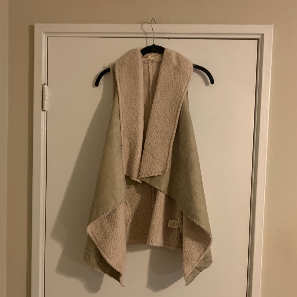 Sherpa Vest